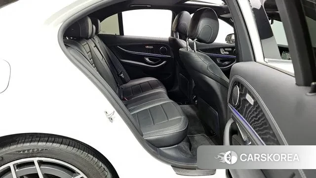 Mercedes-Benz E-Class W213 2020 Белый из Кореи, фото 3