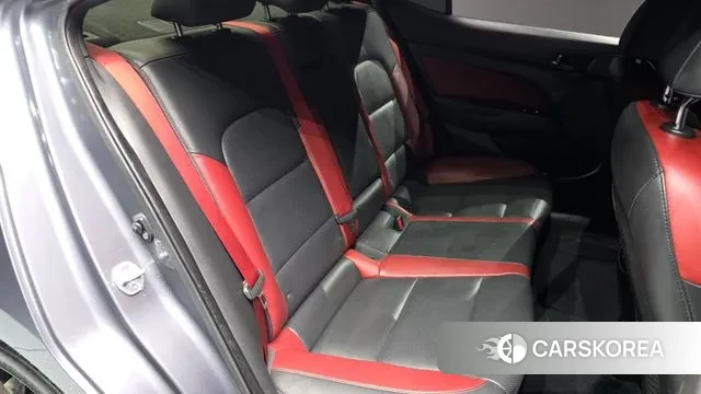 Hyundai Avante AD 2018 Серый из Кореи, фото 3