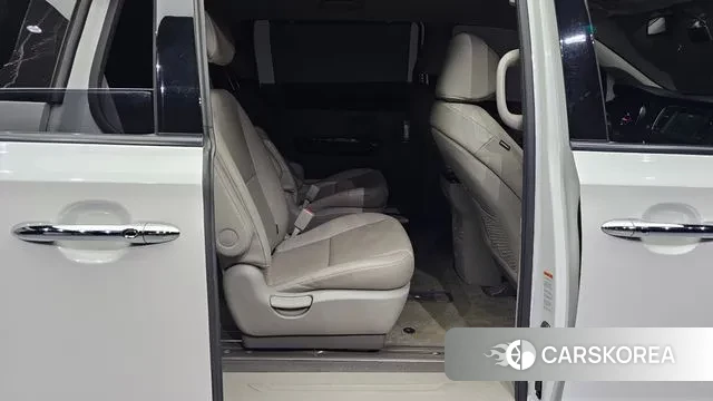 Kia The New Carnival 2018 Белый из Кореи, фото 3