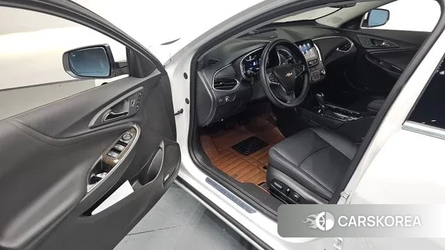 Chevrolet (GM Daewoo) The New Malibu 2019 Белый из Кореи, фото 3