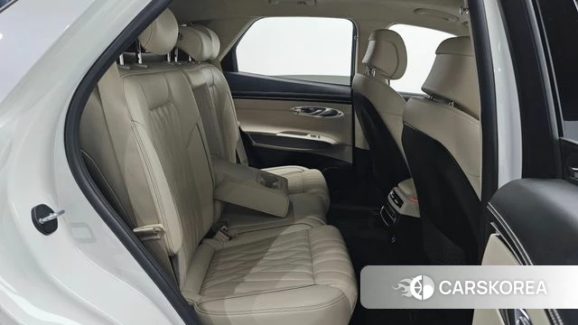 Genesis GV70 2023 Белый из Кореи, фото 3