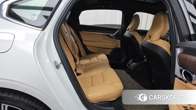 Volvo S90 2024 Белый из Кореи, фото 3