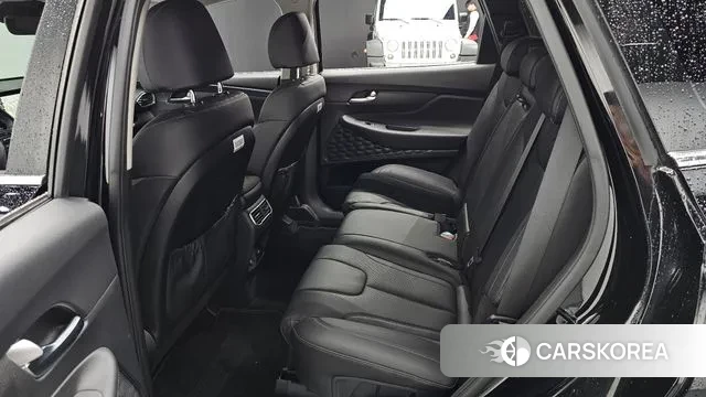 Hyundai The New Santa Fe 2022 Черный из Кореи, фото 3