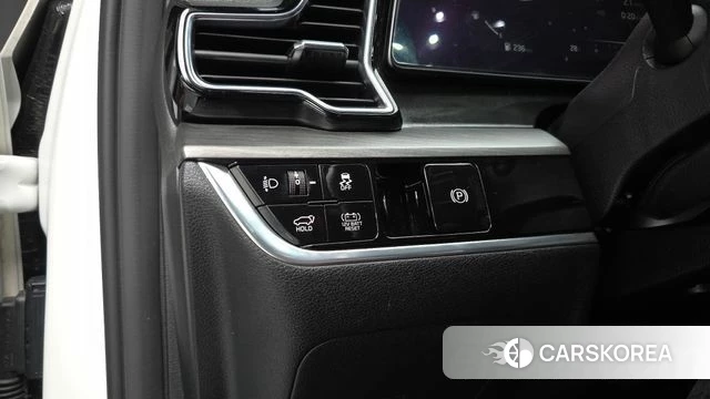 Kia Sportage 5th Generation Hybrid 2022 Белый из Кореи, фото 3