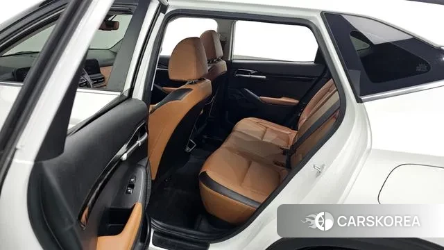 Kia The New Seltos 2023 Белый из Кореи, фото 3