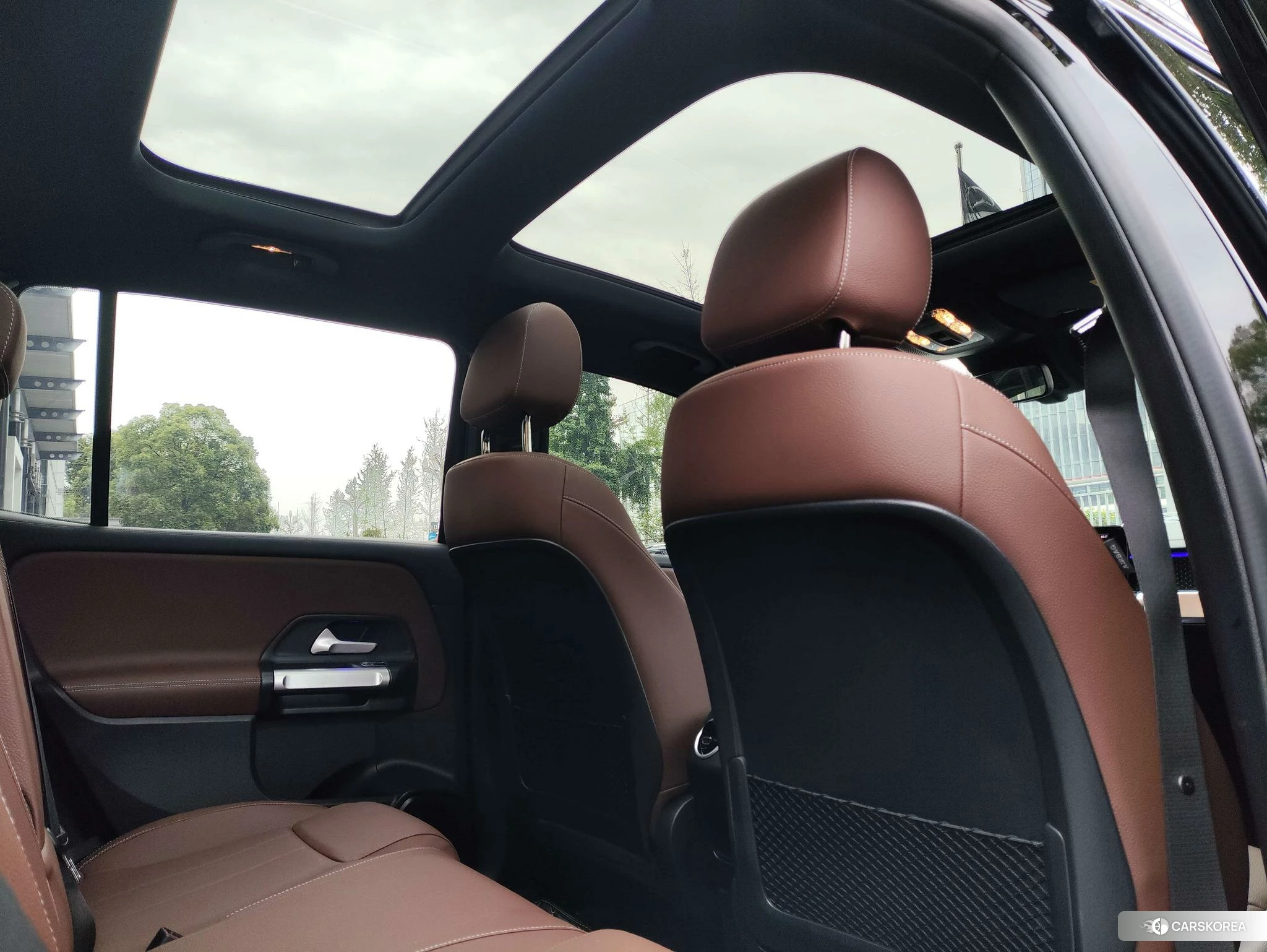 Mercedes-Benz GLB 2025 Черный из Китая, фото 3