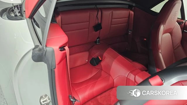 Porsche 911(992) 2022 Серебристо-серый из Кореи, фото 3