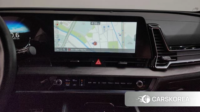 Kia Sportage 5th Generation 2022 Белый из Кореи, фото 3