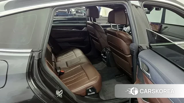 BMW 6 Series GT (G32) 2022 Серый из Кореи, фото 3