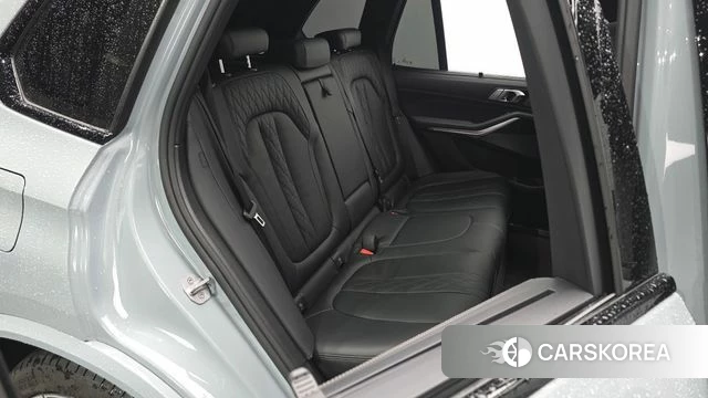 BMW X5 (G05) 2025 Серебристо-серый из Кореи, фото 3