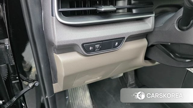 Kia The New Carnival 4th Generation 2025 Черный из Кореи, фото 3