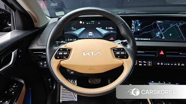 Kia EV6 2023 Черный из Кореи, фото 3