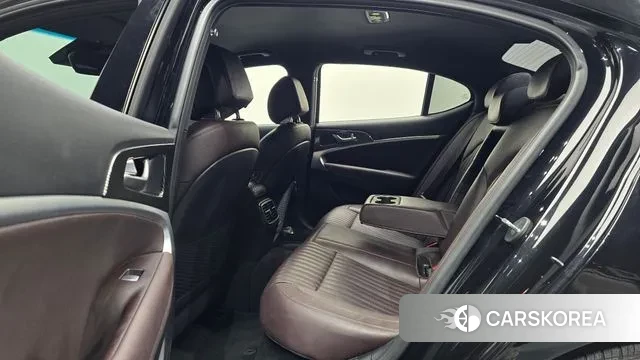 Genesis The New G70 2021 Черный из Кореи, фото 3