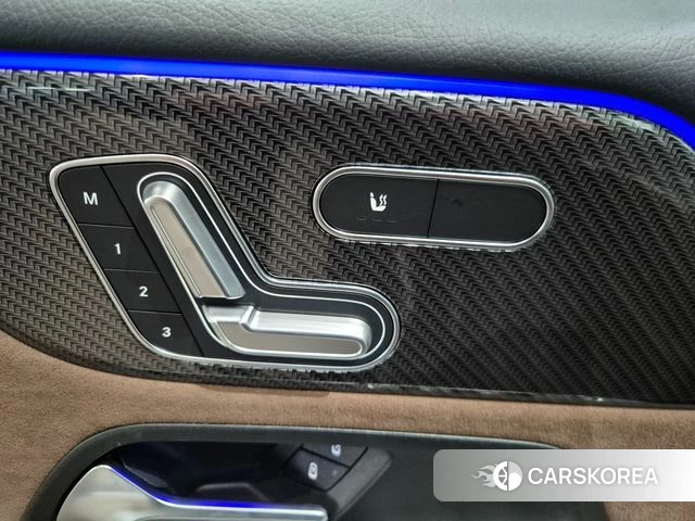 Mercedes-Benz GLB-Class X247 2025 Черный из Кореи, фото 3