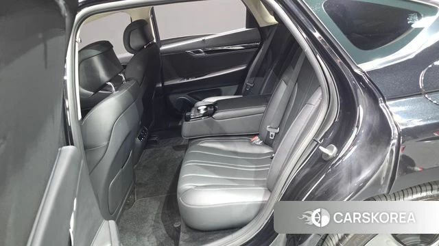 Genesis G80 (RG3) 2023 Черный из Кореи, фото 3