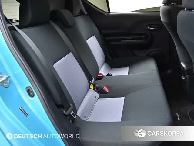 Toyota Prius C 2018 Синий из Кореи, фото 3
