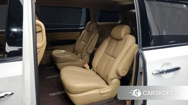 Kia The New Carnival 2019 Белый из Кореи, фото 3