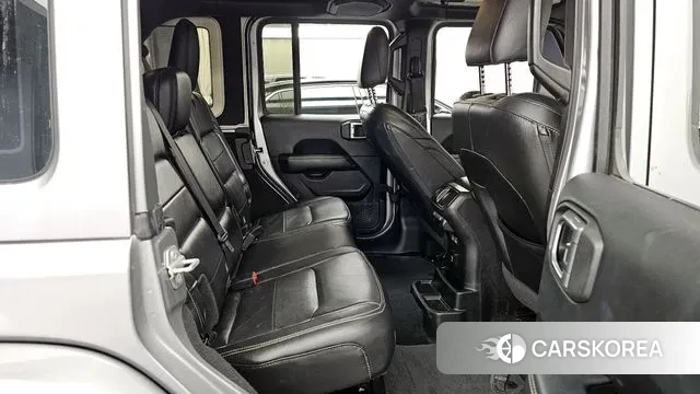 Jeep Wrangler (JL) 2019 Серебряный из Кореи, фото 3