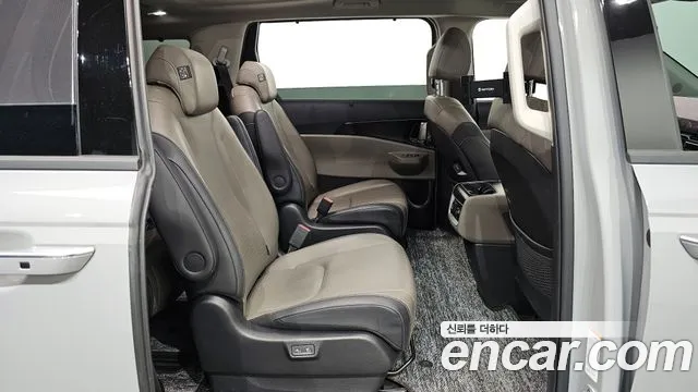 Kia The New Carnival 4th Generation id 2712784 из Кореи 3