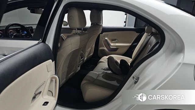 Mercedes-Benz A-Class W177 2021 Белый из Кореи, фото 3