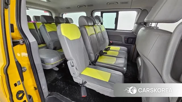 Hyundai The New Grand Starex 2018 Желтый из Кореи, фото 3