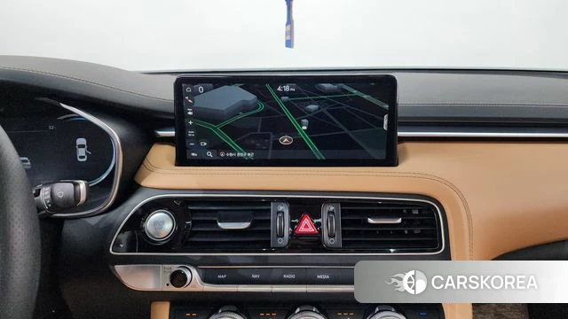 Genesis The New G70 2023 Белый из Кореи, фото 3