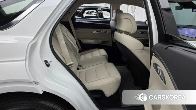 Genesis GV70 2024 Белый из Кореи, фото 3