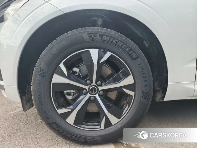 Volvo XC60 2026 Белый из Китая, фото 3