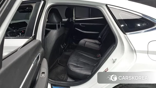 Hyundai Sonata (DN8) 2021 Белый из Кореи, фото 3