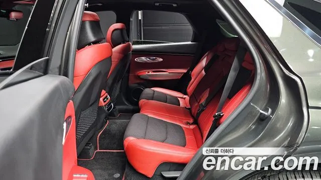 Genesis GV70 2024 Темно-зеленый из Кореи, фото 3