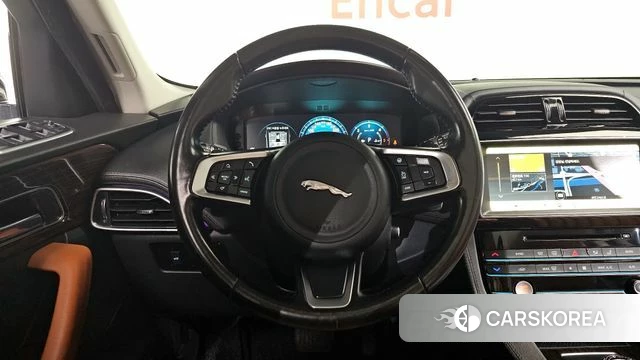 Jaguar F-PACE 2018 Черный из Кореи, фото 3