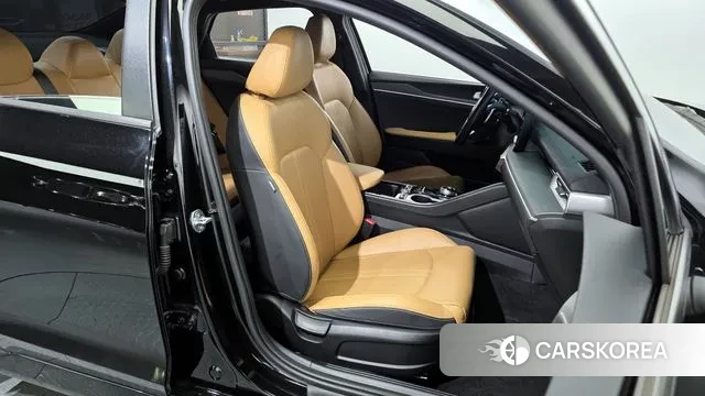 Kia K5 3rd generation 2021 Черный из Кореи, фото 3