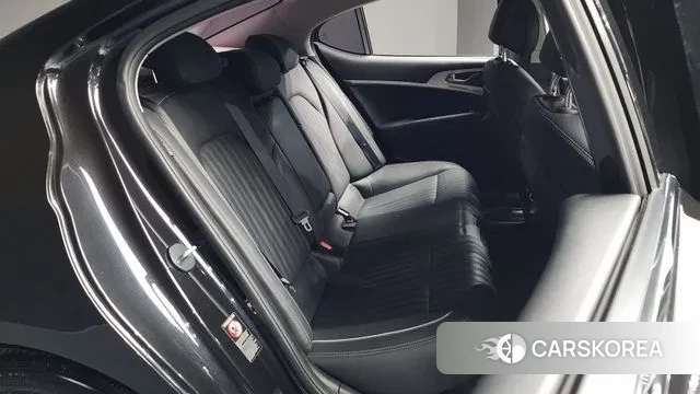 Genesis G70 2018 Черный из Кореи, фото 3