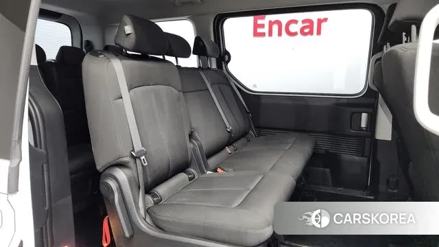 Hyundai Staria 2021 Белый из Кореи, фото 3