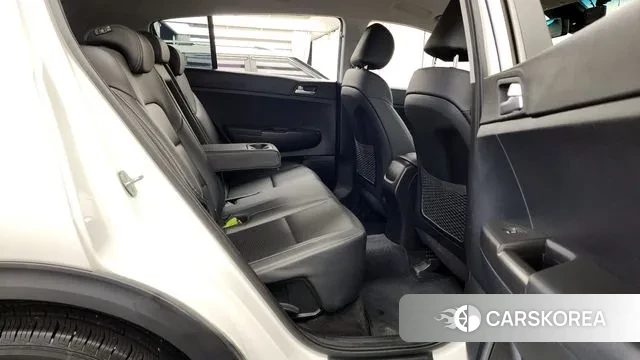 Kia Sportage The Bold 2021 Белый из Кореи, фото 3