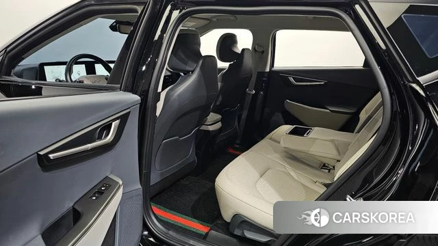 Kia EV6 2021 Черный из Кореи, фото 3