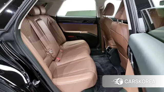 Hyundai Grandeur Hybrid (GN7) 2023 Черный из Кореи, фото 3