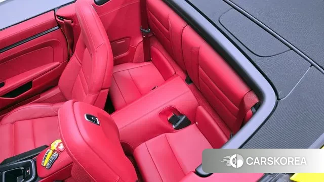 Porsche 911(992) 2023 Желтый из Кореи, фото 3