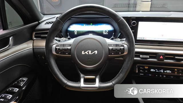Kia K5 3rd generation 2021 Серый из Кореи, фото 3