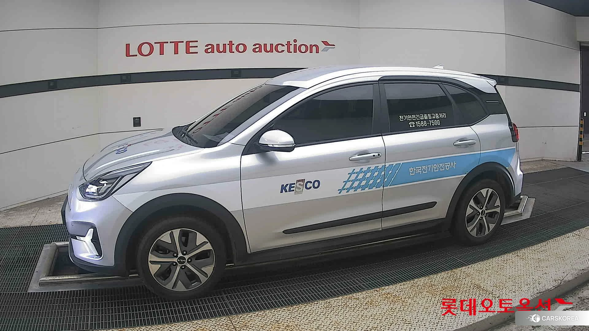 Kia Niro Plus 2023 Sparkling Silver из Кореи, фото 3