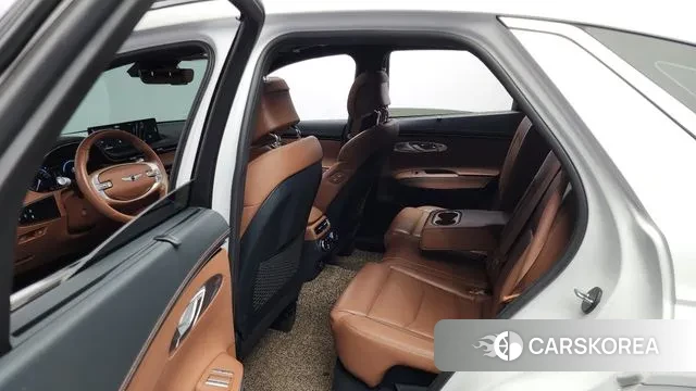 Genesis GV70 2021 Белый из Кореи, фото 3