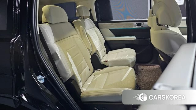 Hyundai Santa Fe (MX5) 2024 Черный из Кореи, фото 3