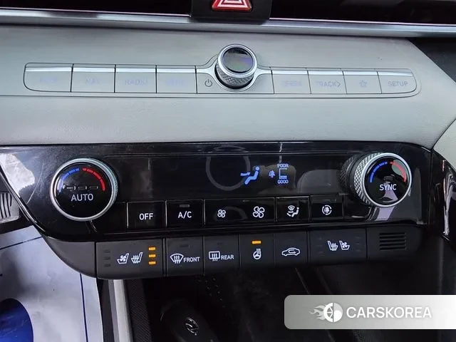 Hyundai Avante Hybrid (CN7) 2021 Белый из Кореи, фото 3