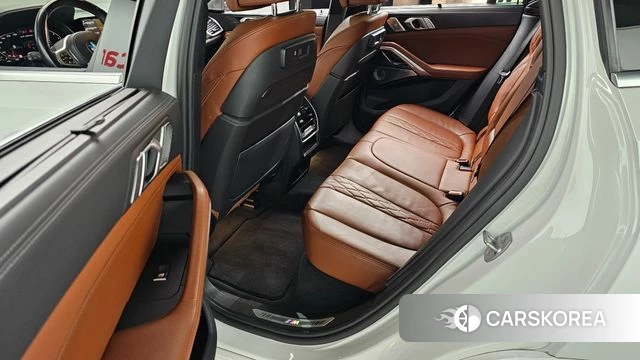BMW X6 (G06) 2021 Белый из Кореи, фото 3