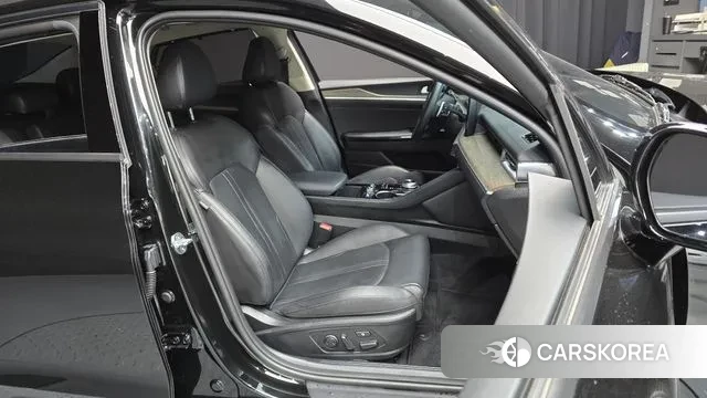 Kia K5 Hybrid 3rd Generation 2022 Черный из Кореи, фото 3