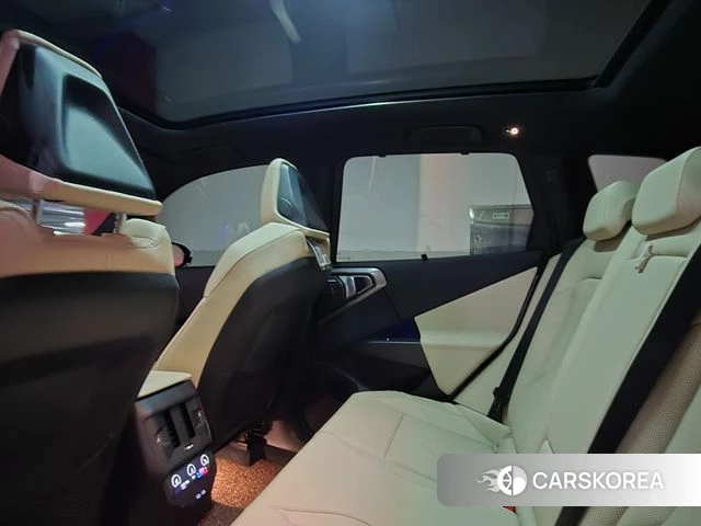 BMW X3 (G45) 2025 Цвет тростника из Кореи, фото 3