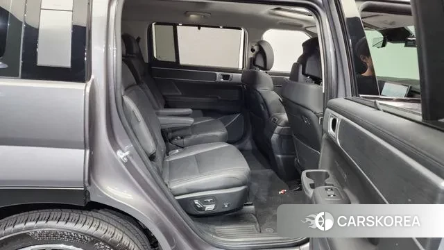 Hyundai Santa Fe (MX5) 2024 Серый из Кореи, фото 3