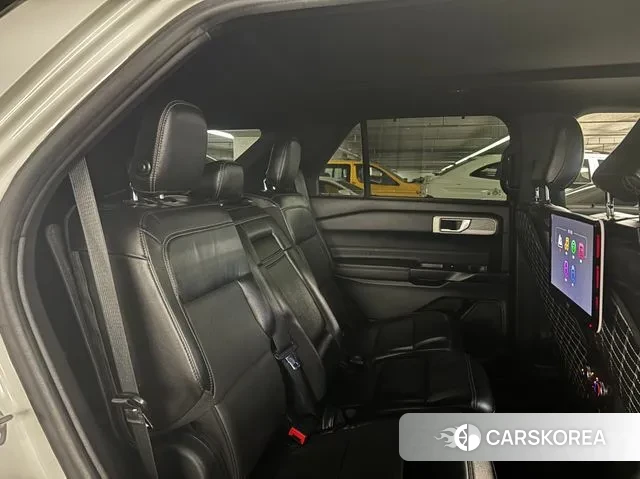 Ford Explorer 6th Generation 2019 Белый из Кореи, фото 3