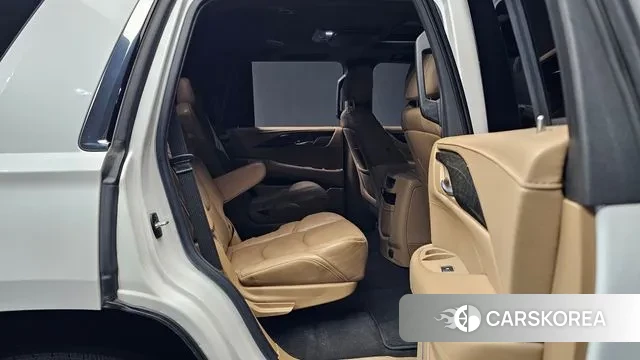 Cadillac Escalade 5th Generation 2020 Белый из Кореи, фото 3