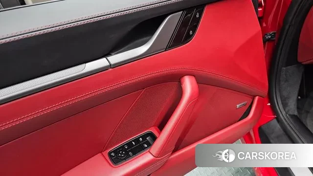 Porsche 911(992) 2021 Красный из Кореи, фото 3